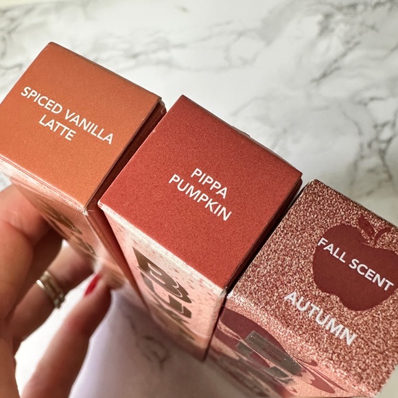 BUXOM Keep It Spicy Full-On Plumping Lip Cream get 2/ $28 - Picture 4 of 14